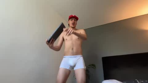 INDEPENDENT MODEL online show from 05.09.26