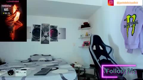 Snapshot of jackdeliciusdick chatting on 12.01.25 jackdeliciusdick online show from 12.01.25