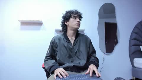 Jackes Taylor online show from 09.11.25