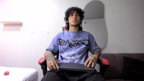 Jackes Taylor online show from 01.12.26