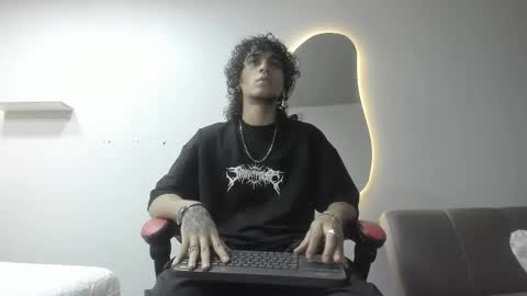 Jackes Taylor online show from 02.02.26