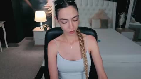 Jackie online show from 06.18.26