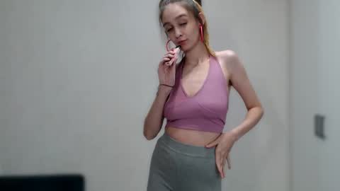 jackie__morgan online show from 12.26.24