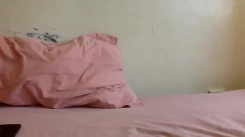 Snapshot of jackie_senpai chatting on 01.04.25 jackie petit online show from 01.04.25