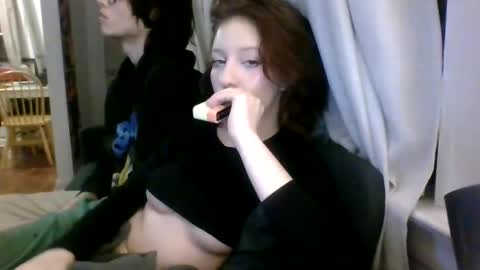 Snapshot of jackievilleof chatting on 12.16.24 sophi scott online show from 12.16.24