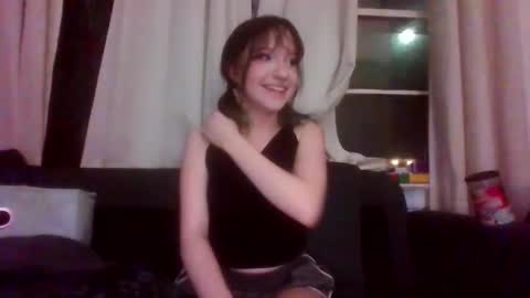Snapshot of jackievilleof chatting on 03.10.25 sophi scott online show from 03.10.25