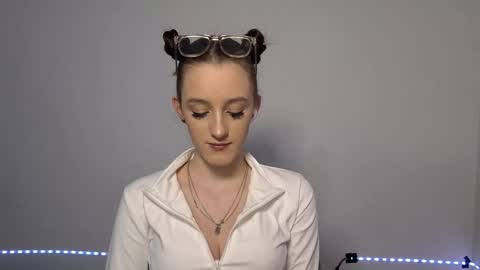 Lisa online show from 01.16.26