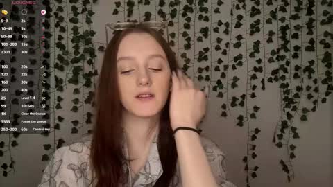 Lisa online show from 02.26.26