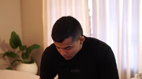 Jackson Bell online show from 11.14.25