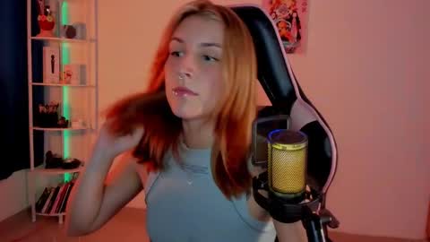 Linda Sofia help me get to 100 thumbs up online show from 01.13.25