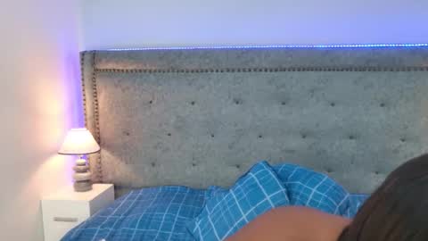 Jacky Norriss online show from 12.17.25