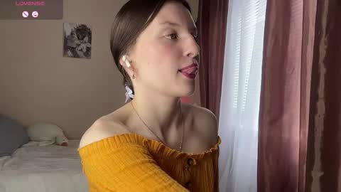 Lillian online show from 06.04.26