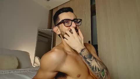 jacob__adams online show from 10.18.25