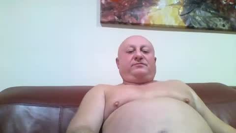 Snapshot of jacob_bron chatting on 10.14.25 jacob_bron online show from 10.14.25