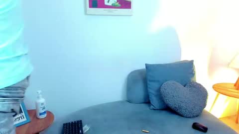 Snapshot of jacob_colliins chatting on 05.28.26 jacob_colliins online show from 05.28.26