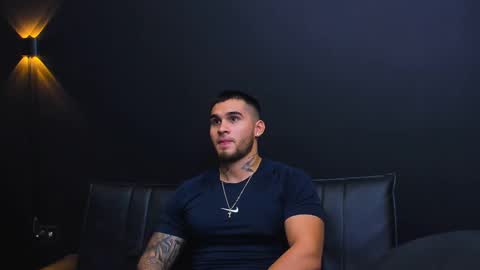 jacobsthorm online show from 02.12.25