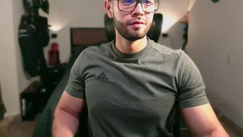 Snapshot of jacobt77 chatting on 12.20.25 Jacob online show from 12.20.25