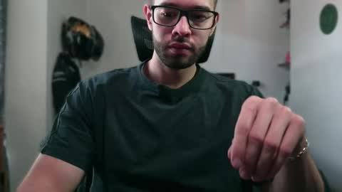 Snapshot of jacobt77 chatting on 01.18.26 Jacob online show from 01.18.26