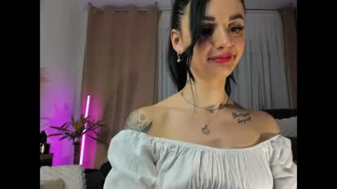Jacqueline online show from 05.09.26