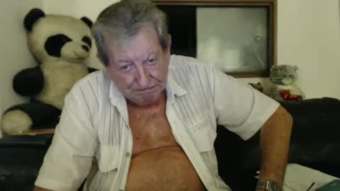 Snapshot of jacques_de_france chatting on 03.11.25 Jacques online show from 03.11.25