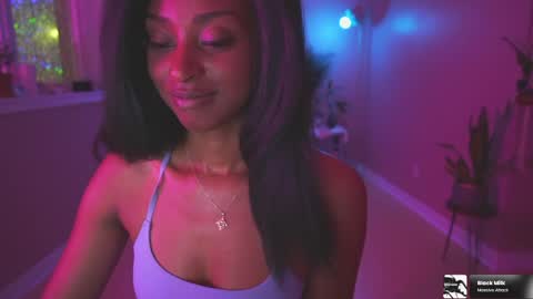 Snapshot of jada_valentine chatting on 04.12.26 Jada online show from 04.12.26