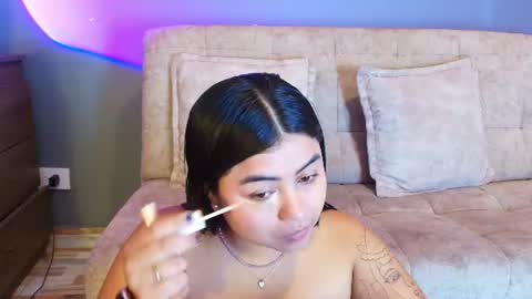 Snapshot of jade_brunnette chatting on 07.26.26 Jade Brunete online show from 07.26.26