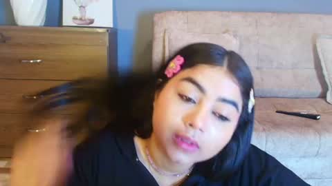 Snapshot of jade_brunnette chatting on 08.05.26 Jade Brunete online show from 08.05.26