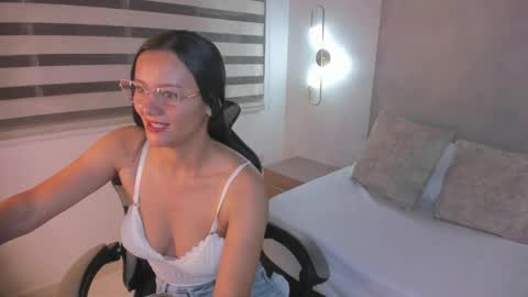 J A D E online show from 05.28.26