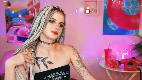 Snapshot of jade_castle chatting on 12.16.24 jade_castle online show from 12.16.24