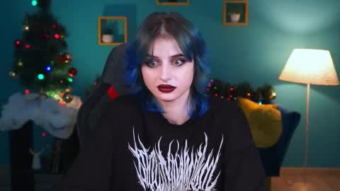 Snapshot of jade_castle chatting on 12.27.24 jade_castle online show from 12.27.24