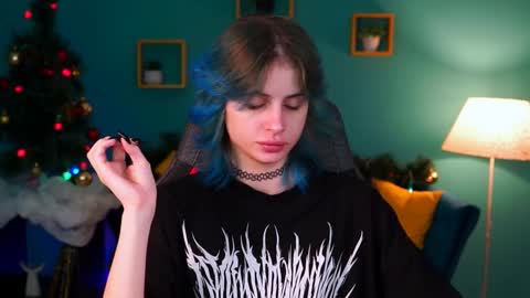 Snapshot of jade_castle chatting on 12.30.24 jade_castle online show from 12.30.24