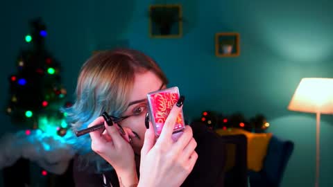 Snapshot of jade_castle chatting on 01.07.25 jade_castle online show from 01.07.25