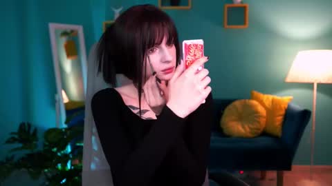 Snapshot of jade_castle chatting on 02.27.25 jade_castle online show from 02.27.25