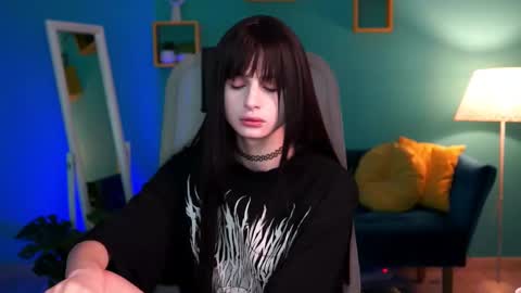 Snapshot of jade_castle chatting on 03.01.25 jade_castle online show from 03.01.25