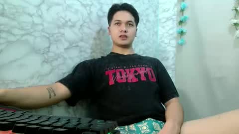 jade_halo online show from 05.10.26