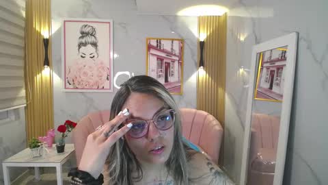 Jade  online show from 11.05.25
