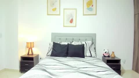 Jade smile online show from 09.10.25