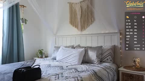 Jade online show from 12.30.24