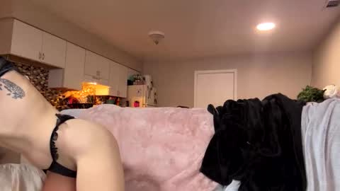 sexyeyes neverlie  online show from 04.28.26