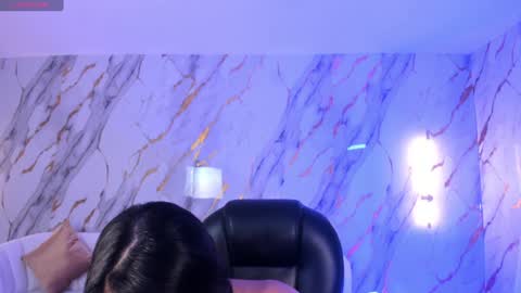 JADE EVANS online show from 01.28.25