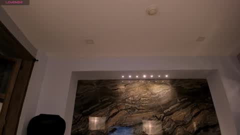 JADE EVANS online show from 10.24.25