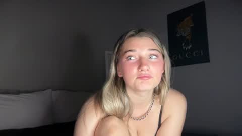 Snapshot of jadejamessecret chatting on 06.29.26 Jade james online show from 06.29.26