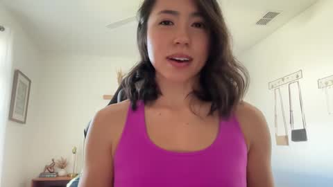 Jade Love online show from 03.06.25