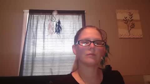 JadeLuv online show from 02.23.25