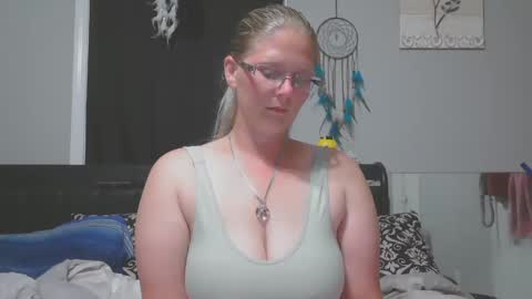 JadeLuv online show from 09.19.25