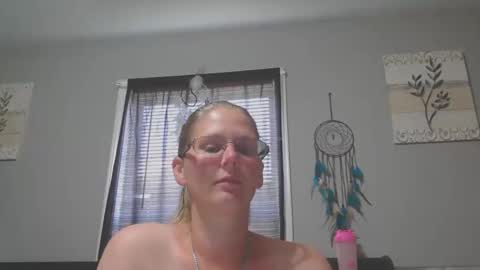 JadeLuv online show from 04.05.26