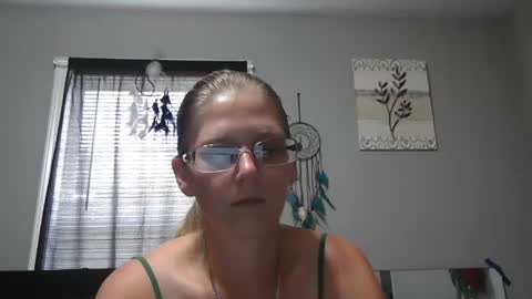 Snapshot of jadeluv chatting on 07.27.26 JadeLuv online show from 07.27.26