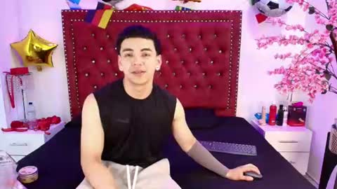 Snapshot of jaden_and_sofia chatting on 07.18.26 Jaden and Sofia online show from 07.18.26
