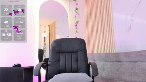 Snapshot of jaden_montgomeri chatting on 01.08.25 ARIA online show from 01.08.25