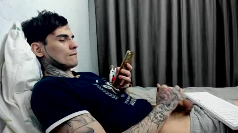 Snapshot of jadenow chatting on 06.10.26 Jade online show from 06.10.26